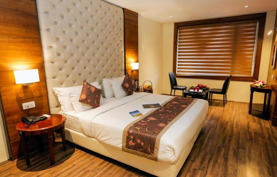 Hotel The Residency